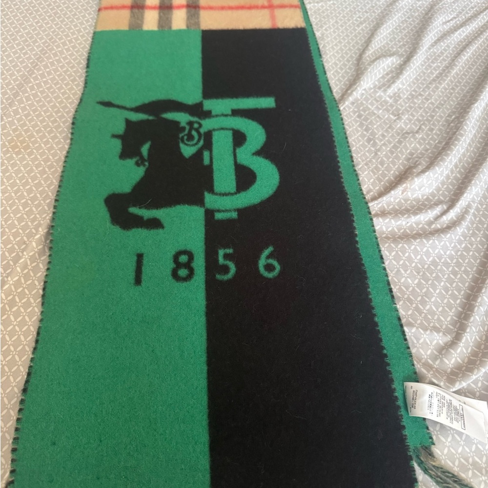 Burberry Green and Black Logo Scarf